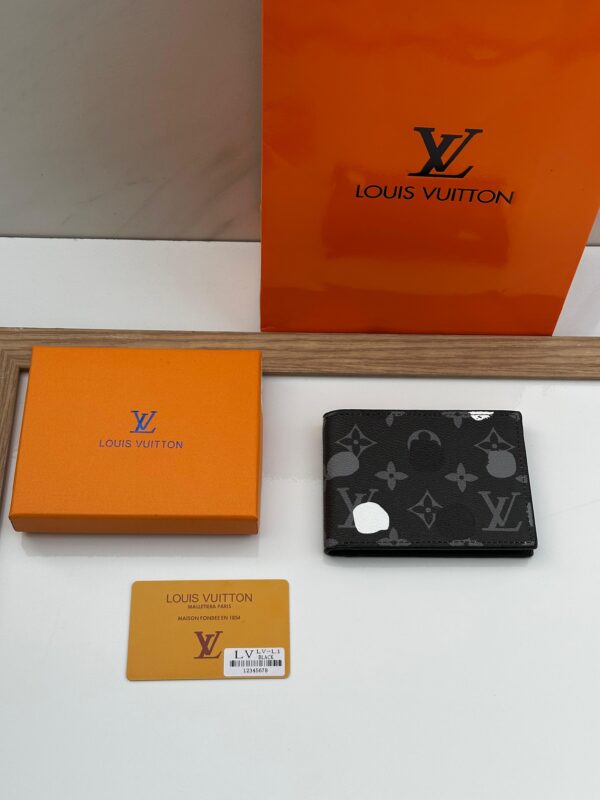 LV Wallet - D